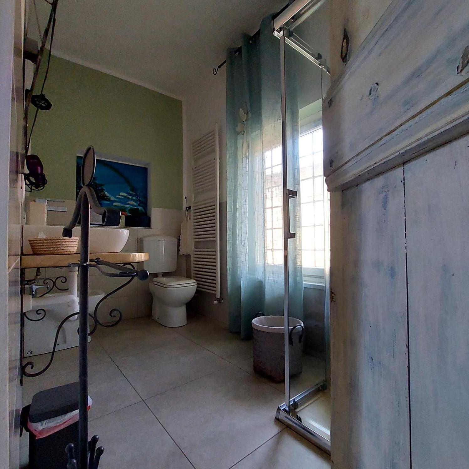Pocoburro Ca' D'Arte Bed & Breakfast Montaldo Roero Exterior photo